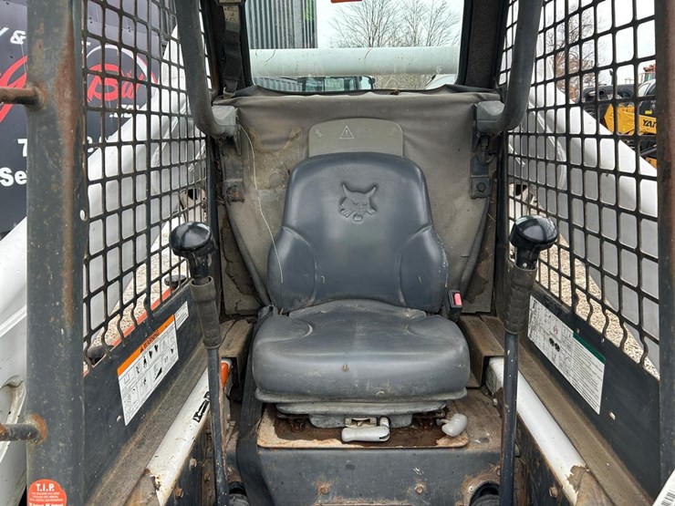 bobcat-s300-image-17
