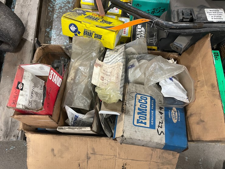 #7665-•-assorted-automotive-repair-parts-image-5