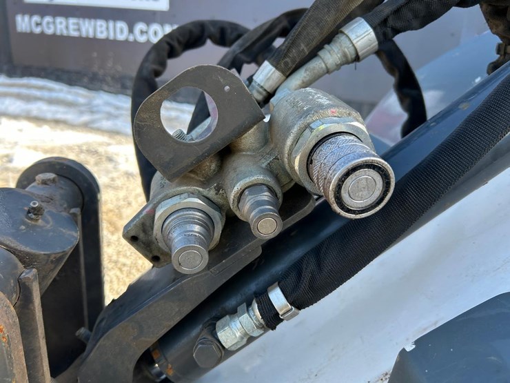 2022-bobcat-l28-image-11