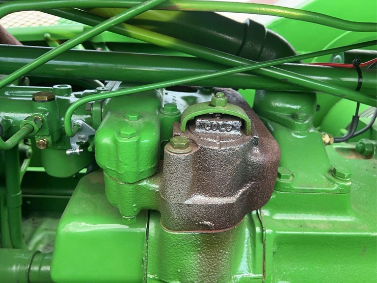 john-deere-227-image-84