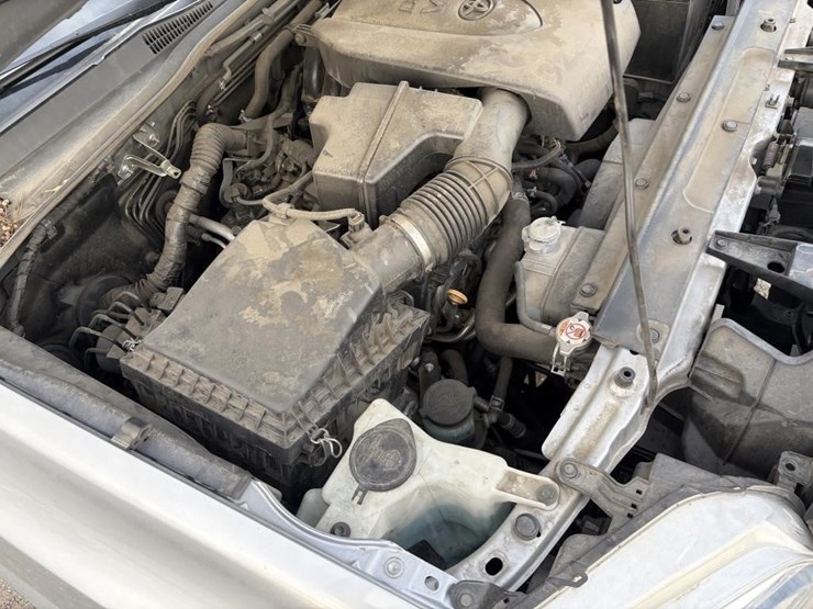 2020-toyota-tacoma-image-22