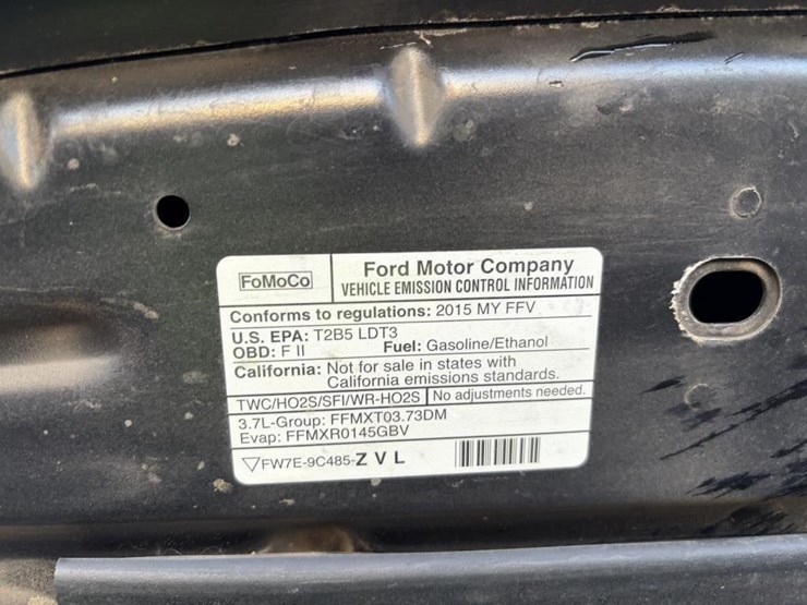 2015-ford-explorer-image-8