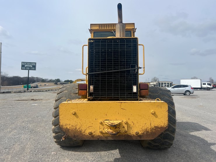 1992-john-deere-644-image-5