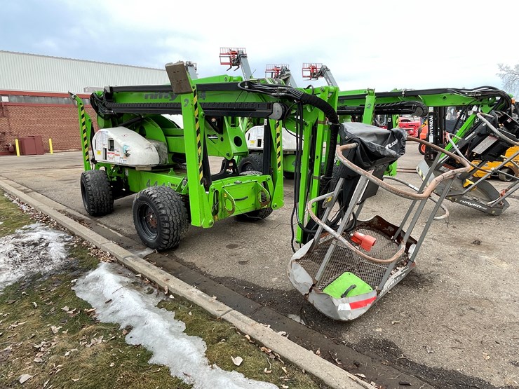 #4222-•-2019-nifty-sd64-4x4x4-telescopic-boom-lift-image-3