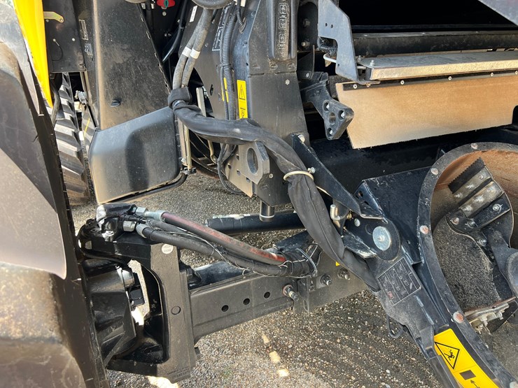 2023-new-holland-cr10.90-image-65