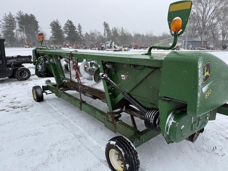 john-deere-693-image-6