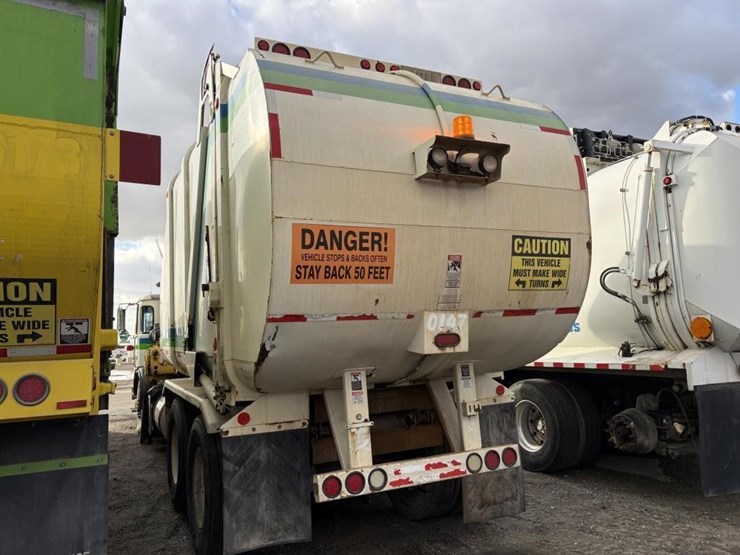 2010-autocar-xpeditor-image-4