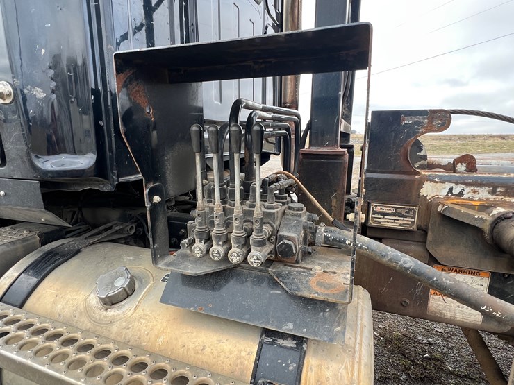 western-star-4700sb-image-8