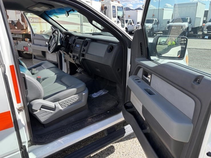 2013-ford-f150-xl-image-8