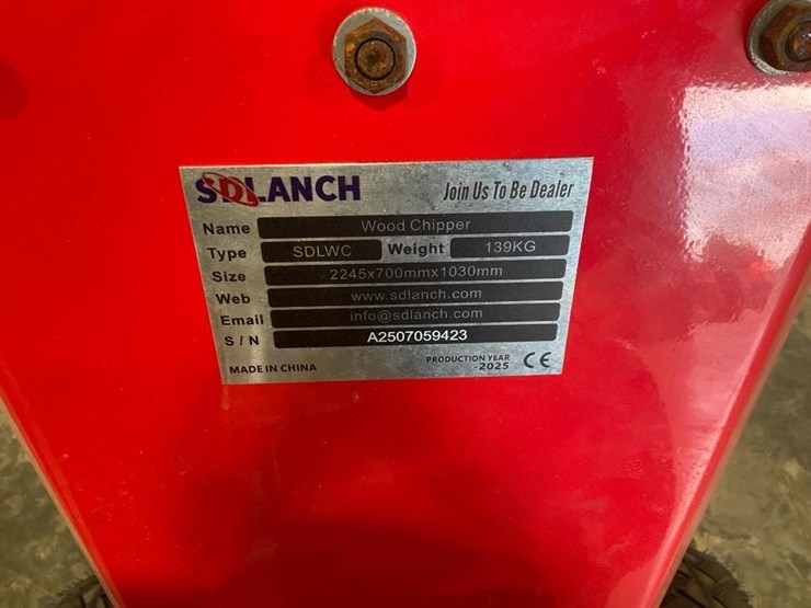 #1252-•-unused-sdlwc-wood-chipper-image-8