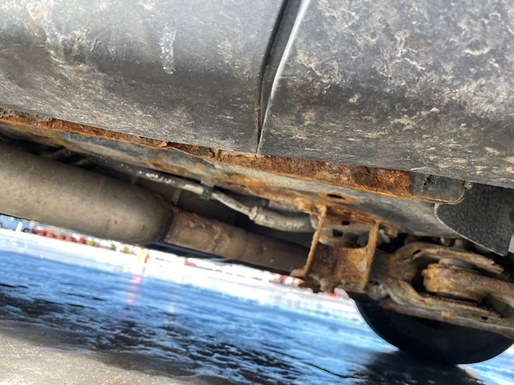 2013-dodge-grand-caravan-image-17