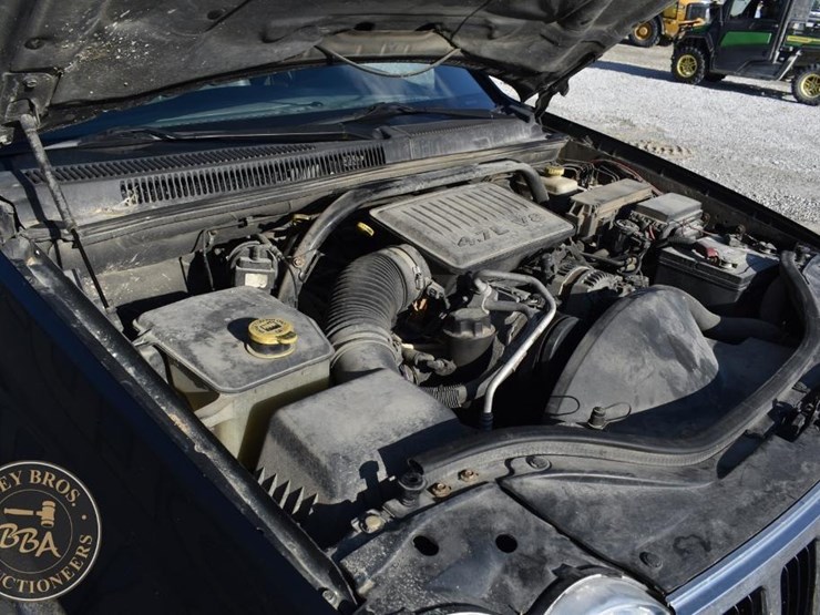 2005-jeep-grand-cherokee-limited-image-35