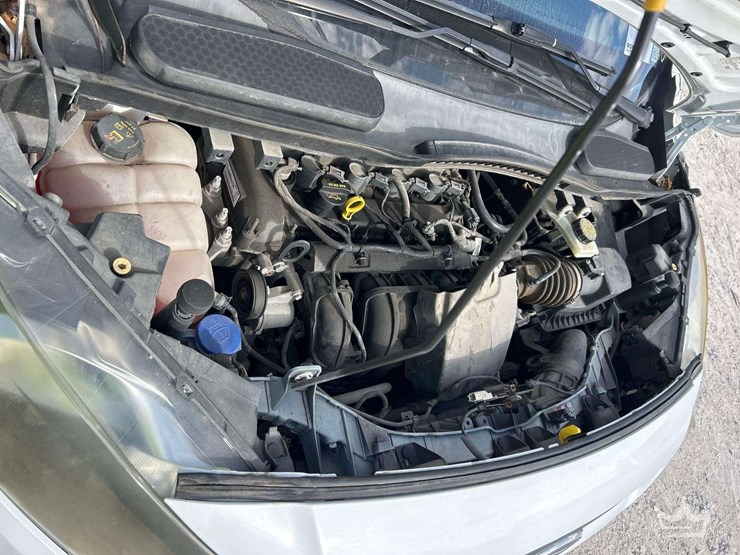 2015-ford-transit-connect-image-8