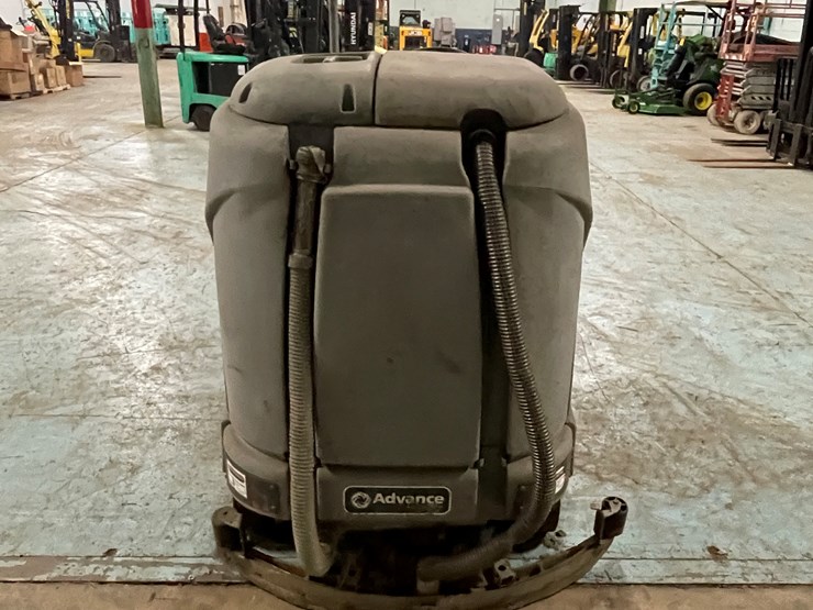 #193-•-advance-condor-axp-electric-floor-scrubber-image-6