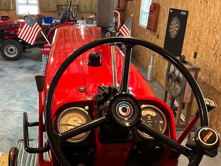 1969-farmall-656-image-12