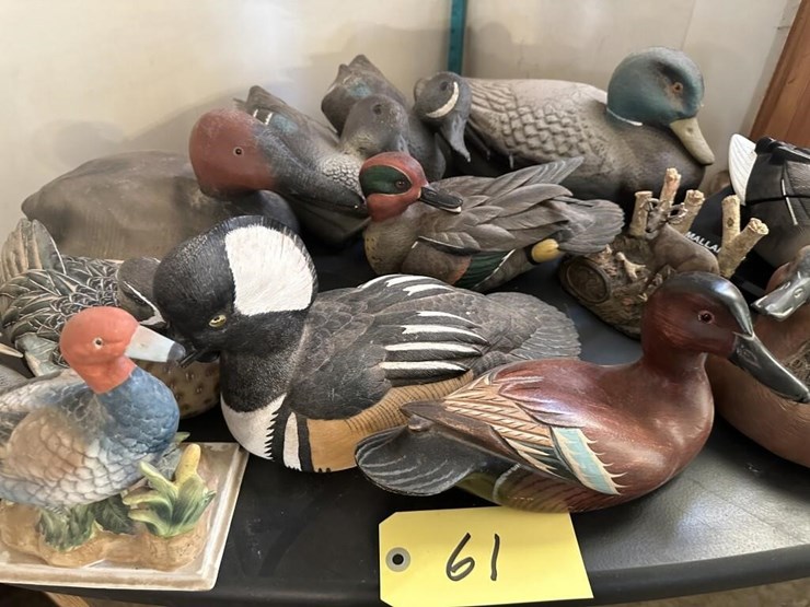 vintage-wooden-ducks-&-displays-image-7