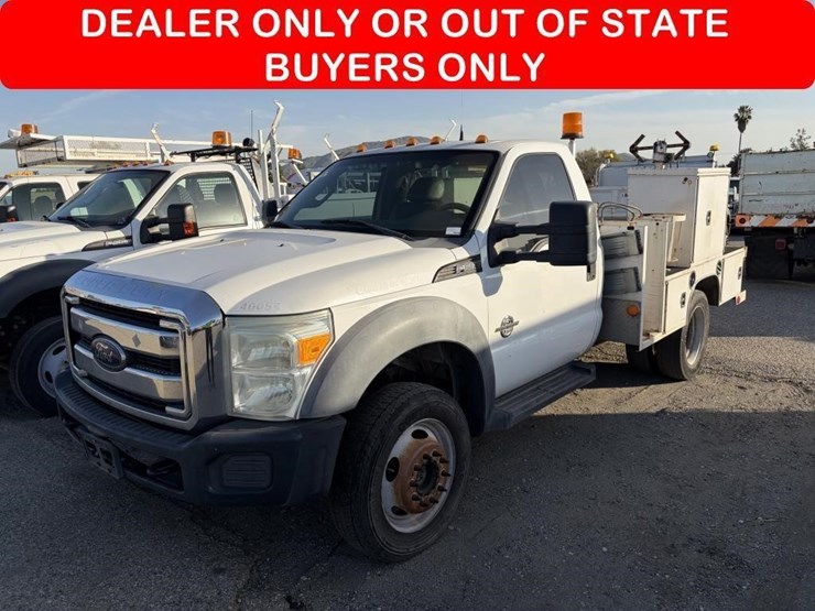 2011-ford-f550-sd-image-1