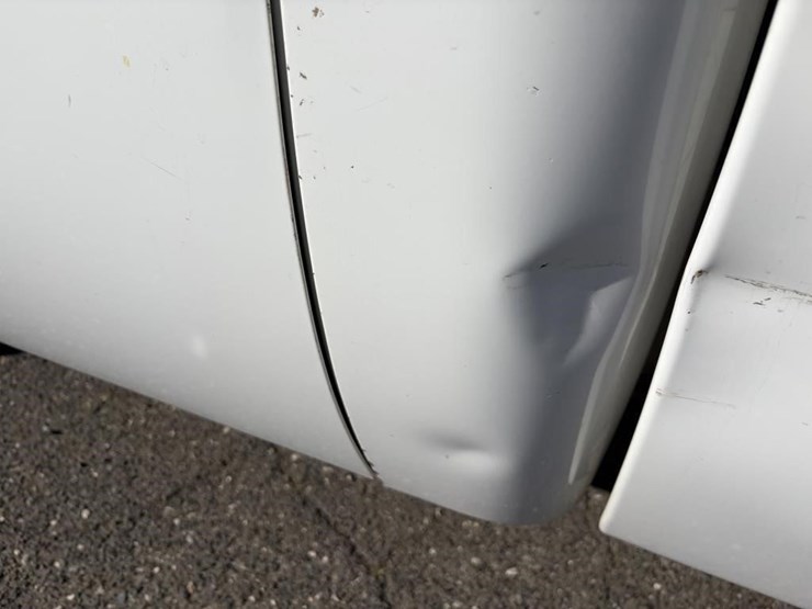 2011-chevrolet-1500-image-29