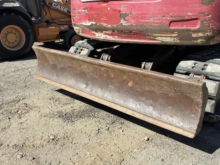 2017-takeuchi-tb2150-image-14