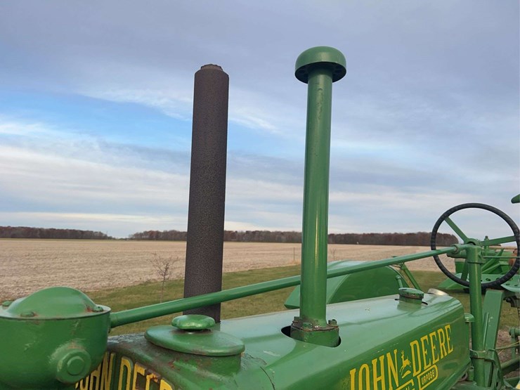 john-deere-model-b-image-13