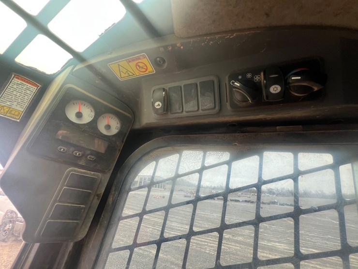 caterpillar-297c-image-18