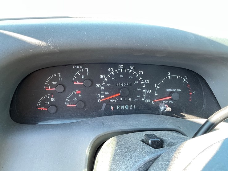 1999-ford-f550-image-30