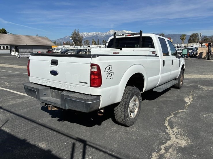2012-ford-f350-image-3