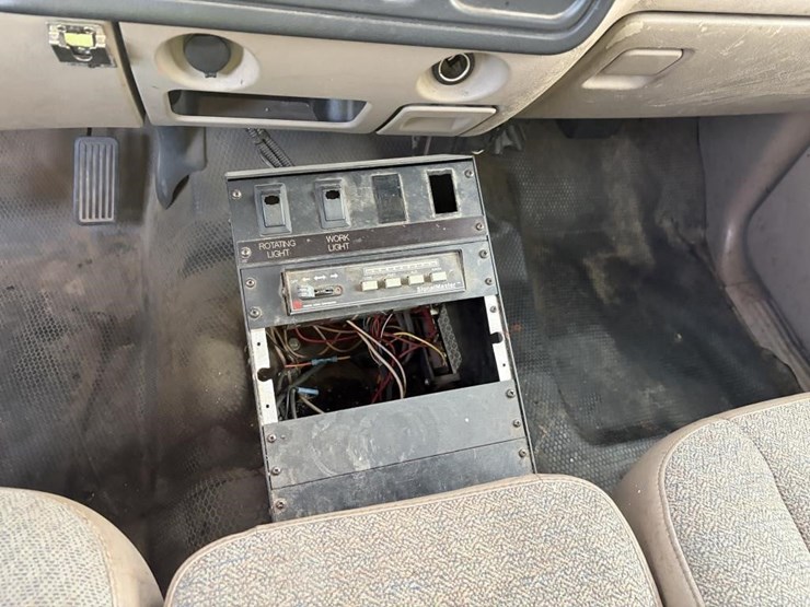 2005-chevrolet-2500-image-20