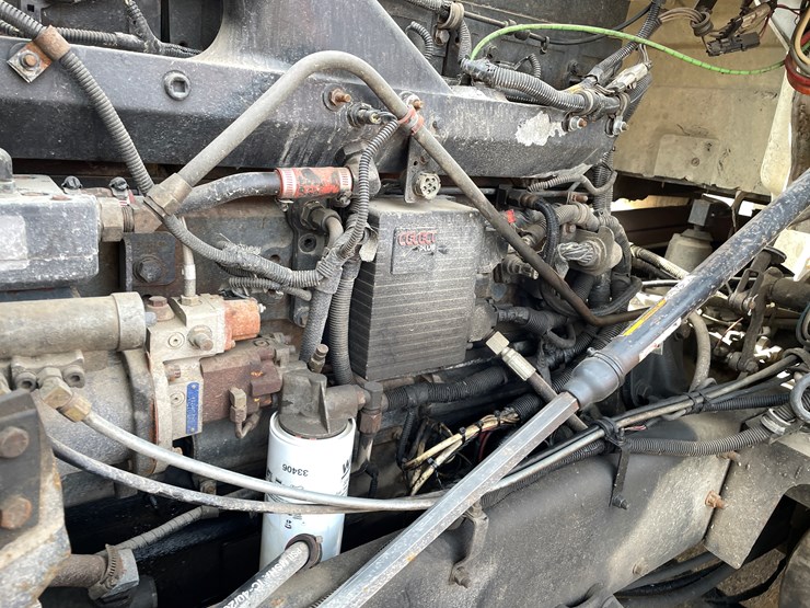 2000-international-9900-image-60