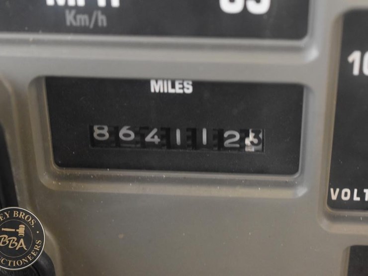 1993-international-8200-image-42