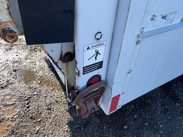 1999-ford-f550-image-13