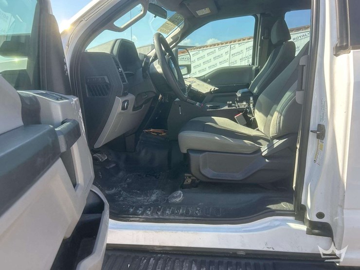 2015-ford-f150-image-9