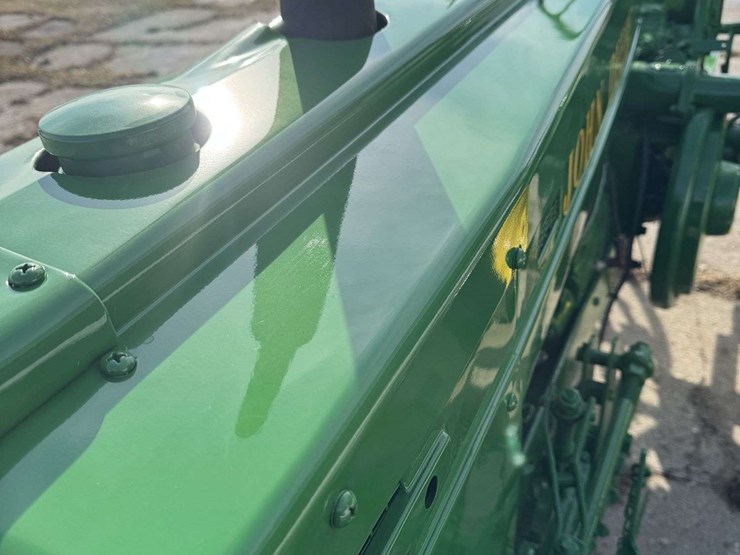 john-deere-h-image-21