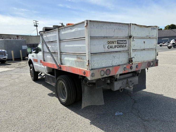 2002-ford-f450-image-4