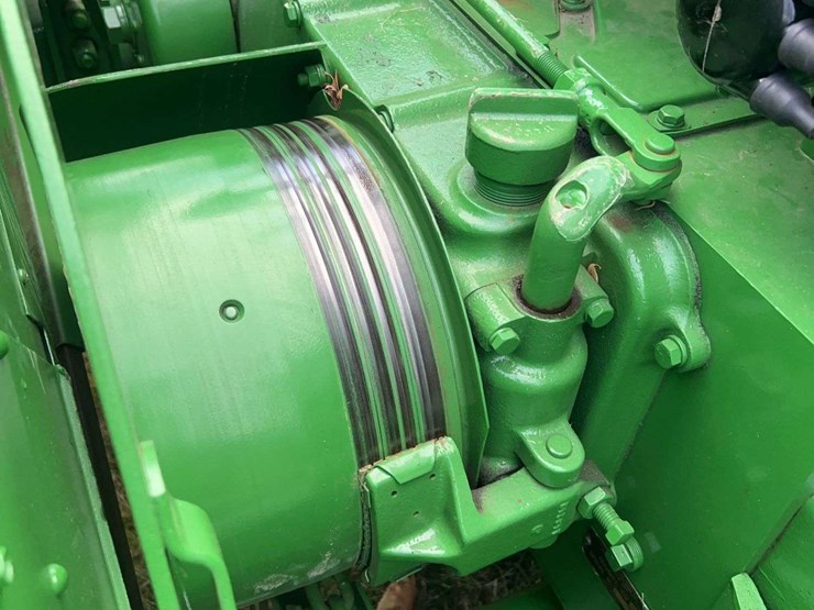 john-deere-227-image-78