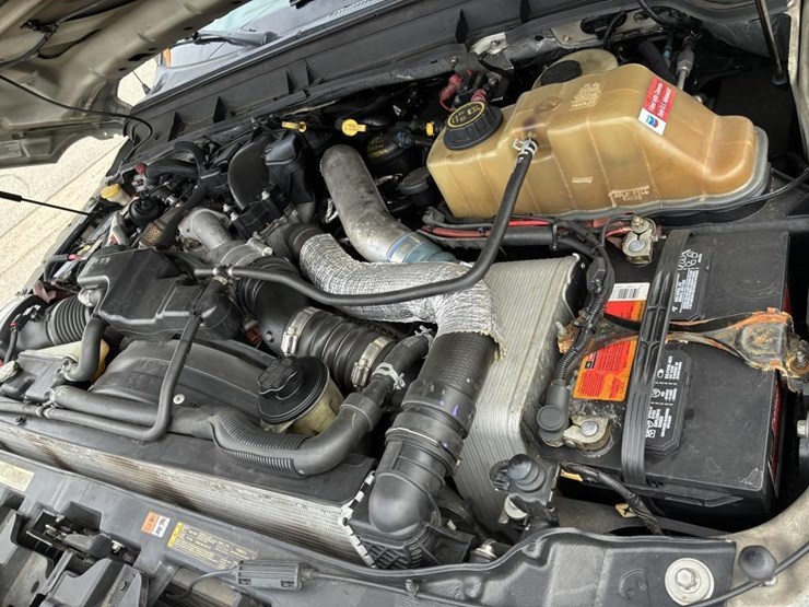 2015-ford-f550-image-6