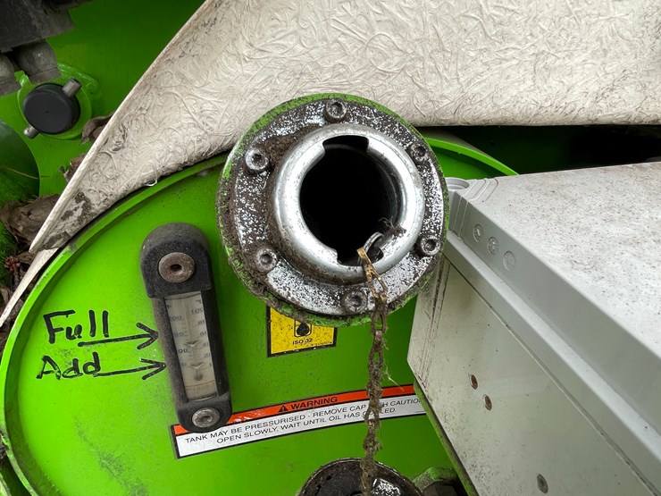 #4221-•-nifty-sd64-4x4x4-telescopic-boom-lift-image-36