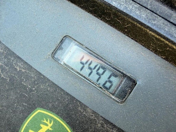 john-deere-x300-image-7