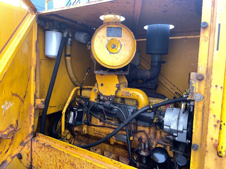 deere-544e-image-19