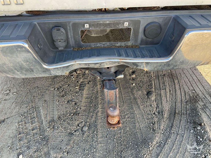 2016-chevrolet-silverado-1500-image-30