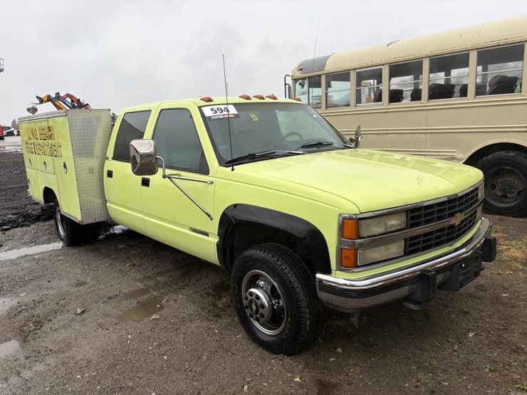 1993-chevrolet-3500-image-2