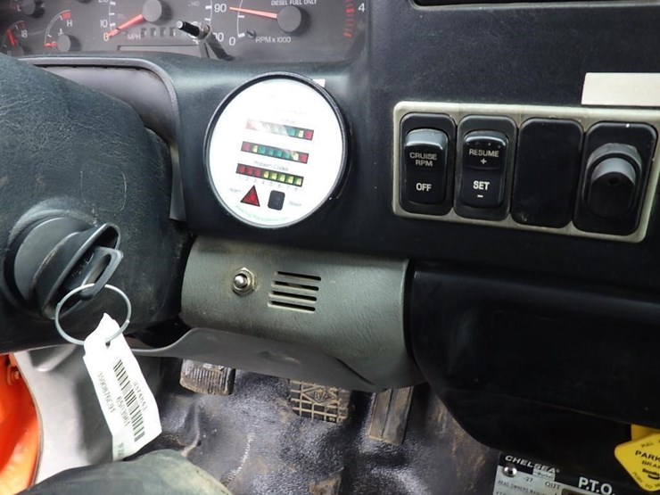 2004-ford-f650-image-44