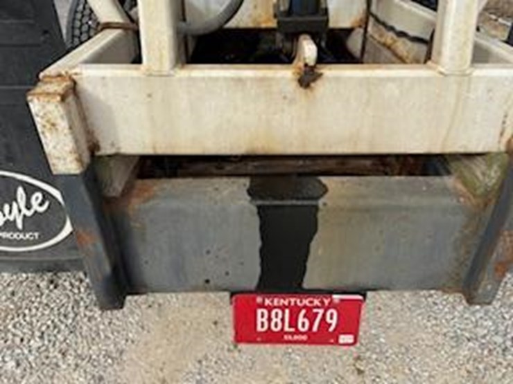 2004-international-8600-image-9