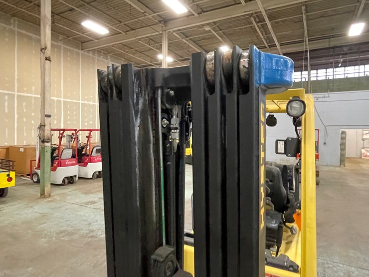 #167-•-2016-hyster-fortis-50-propane-forklift-image-12