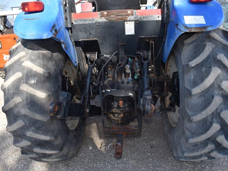 new-holland-820tl-image-10