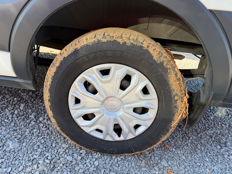 2019-ford-transit-image-7