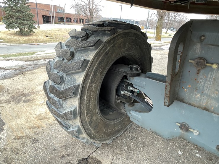 #152-•-2015-haulotte-ht61rt-4x4-telescopic-boom-lift-image-34