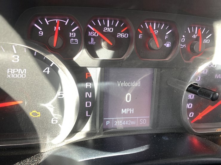 2018-chevrolet-silverado-1500-image-10