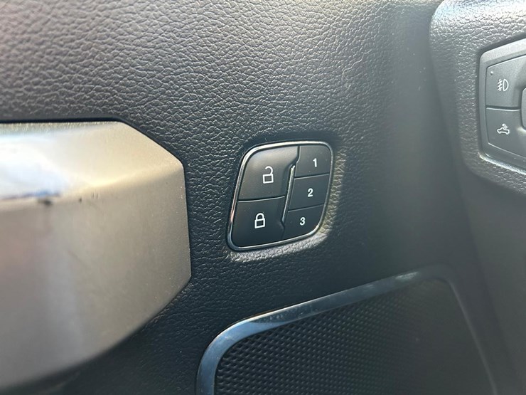 2018-ford-f150-image-29