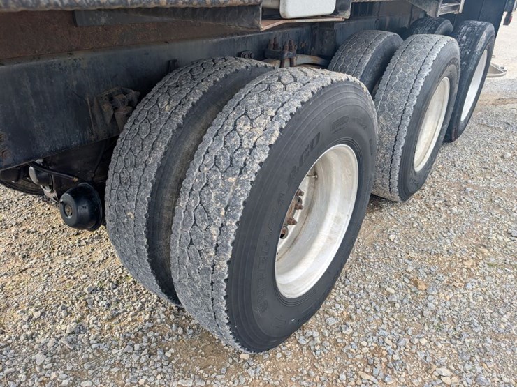 2001-national-1800-image-25